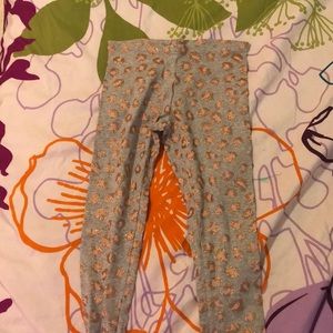 Grey leopard print leggings